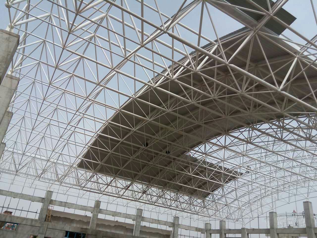 丹阳青岛一汽网架